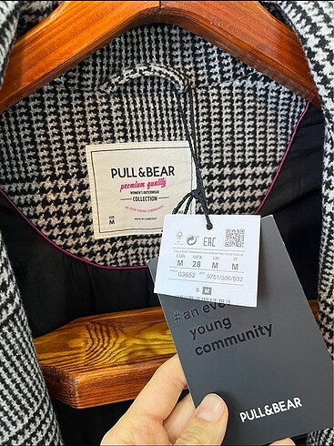 m Beden Pull&Bear Kaşe Kaban