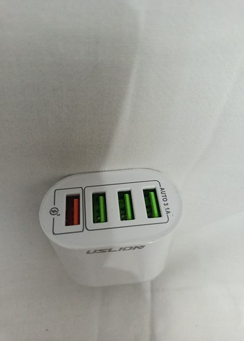 4 ÇIKIŞLI USB ÇOKLU HIZLI ŞARJ ADAPTÖRÜ