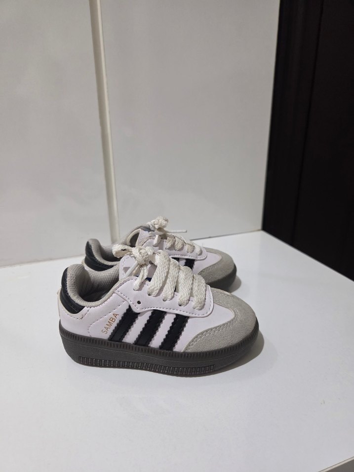 Beyaz Erkek Çocuk Sneaker - Cırtlı - Görsel 2