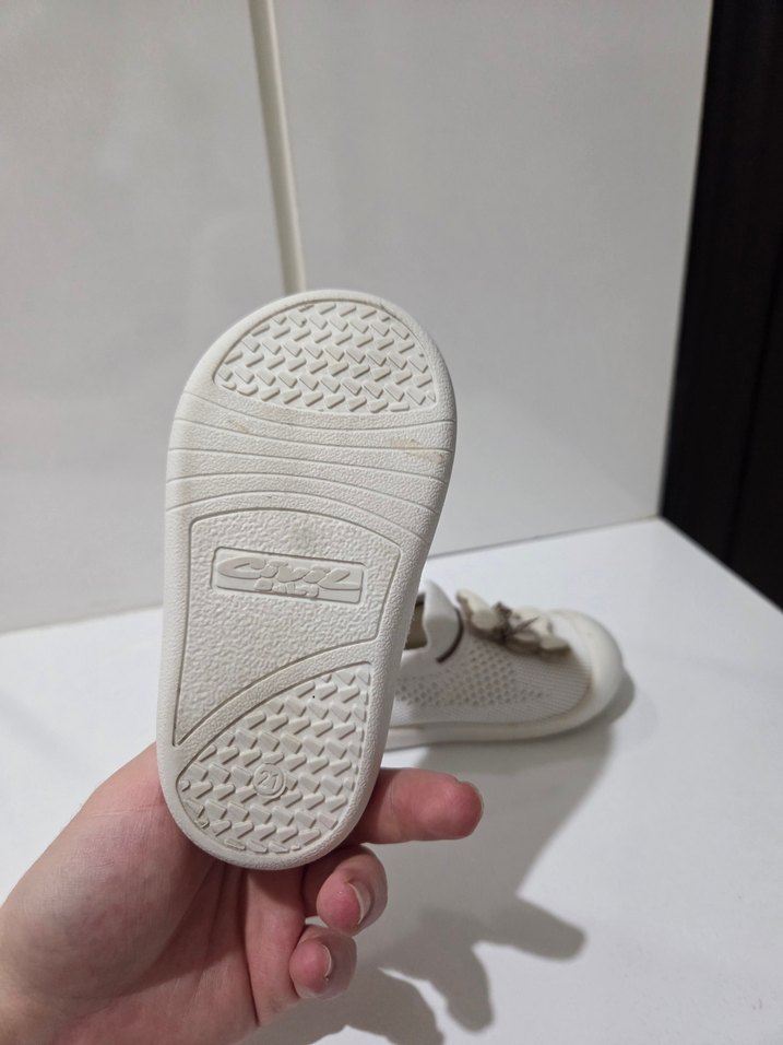 Beyaz Kız Bebek İlk Adım Ayakkabısı - Görsel 3