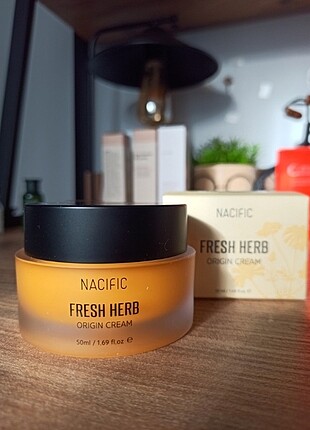 Nacıfıc Origin Fresh Herb Cream