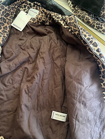 m Beden kahverengi Renk Bershka leopar ceket