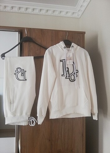 Dior eşofman takımı