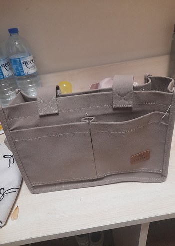 Diğer Diger Bej Deri Fermuarlı Kol Çantası