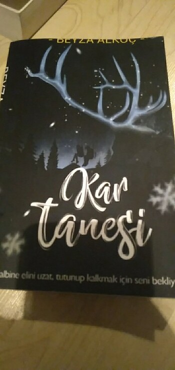 Kar tanesi