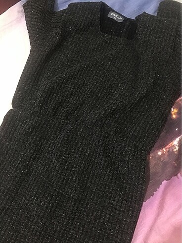 Şahane vatkalı elbise - Görsel 3