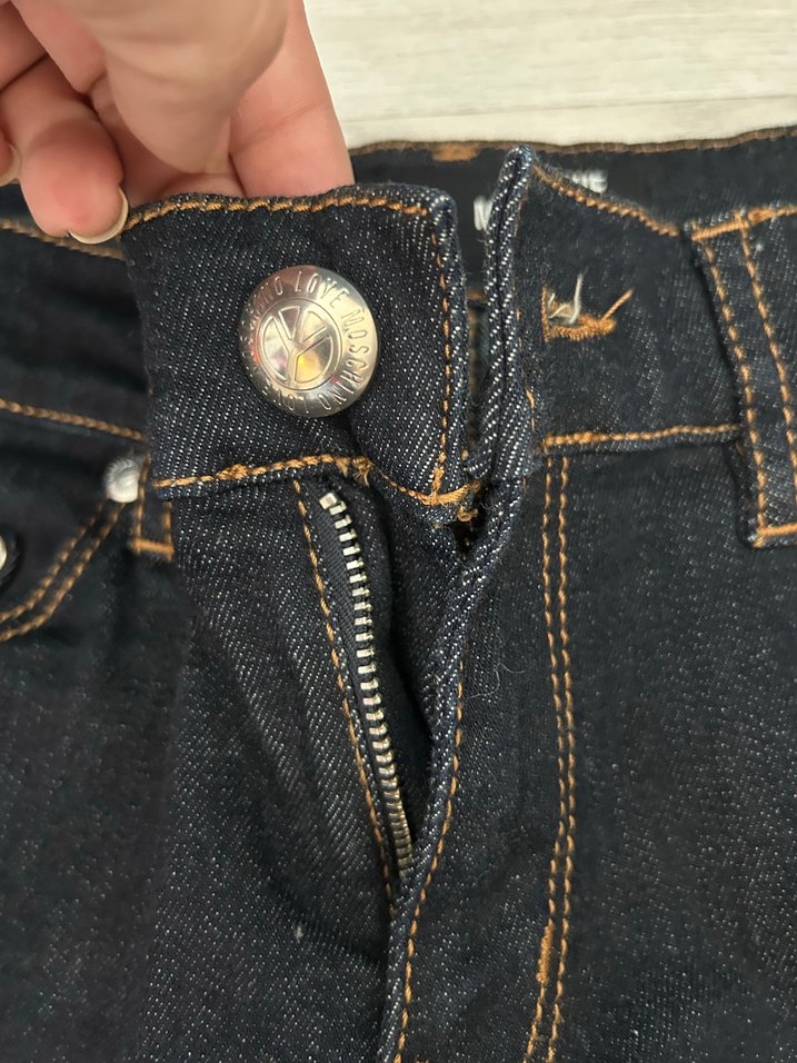 Love Moschino orjınal — görsel 4/5