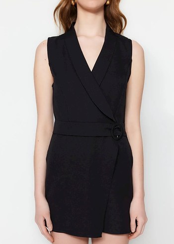 Kemerli Kruvaze Yaka Mini Tulum - Görsel 4