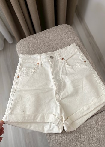 Clara All Blue Kırık Beyaz Jean Şort - Görsel 2