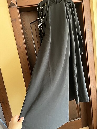 m Beden Abaya