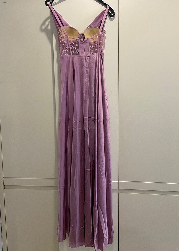 Lila-pembe işlemeli transparan uzun abiye elbise - Görsel 3