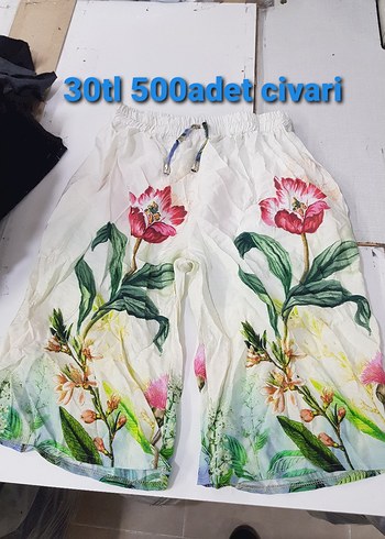 Beyaz Bohem Piliseli Mini Kumaş Pantolon