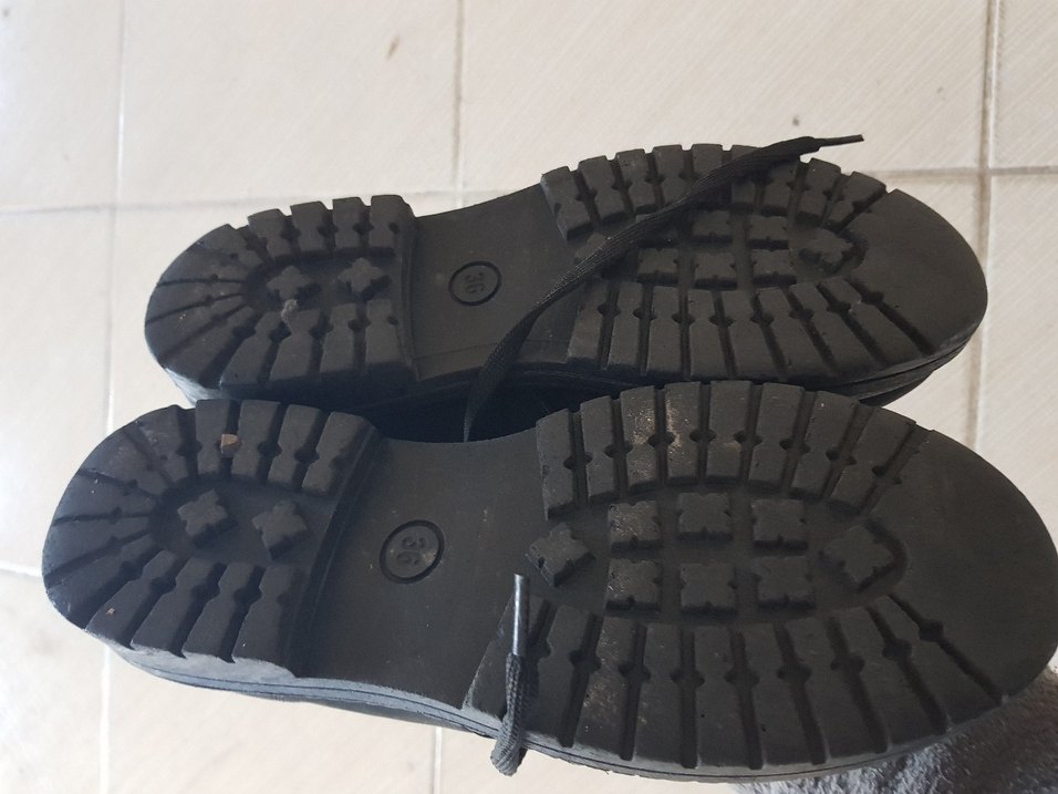 Siyah Goth Tarzı bayan Bağcık - Görsel 2