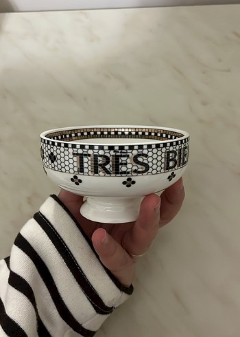 Koyu Desenli Beyaz Ayaklı Kase - Görsel 3