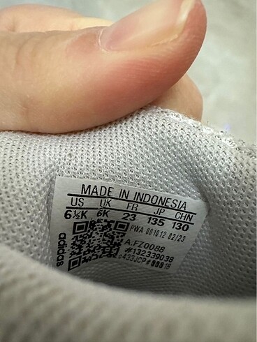 Adidas Adidas çocuk ayakkabısı
