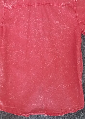 8 Yaş Beden kırmızı Renk Yazlık gömlek 