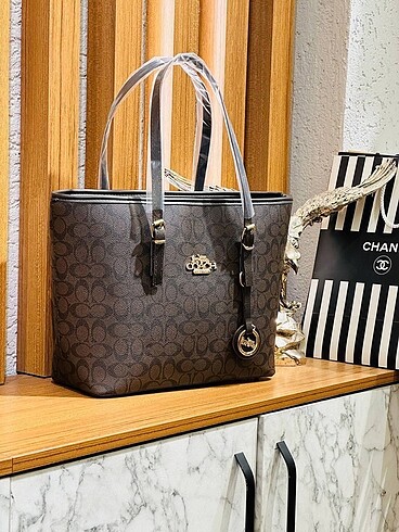 Louis Vuitton Louıs vuitton kol çantası