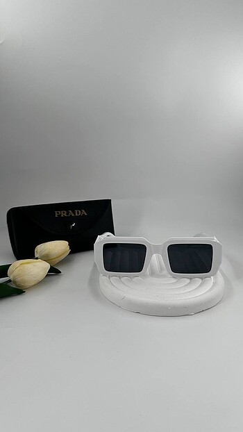 Prada PRADA İTHAL GÜNEŞ GÖZLÜĞÜ