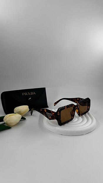 PRADA İTHAL GÜNEŞ GÖZLÜĞÜ