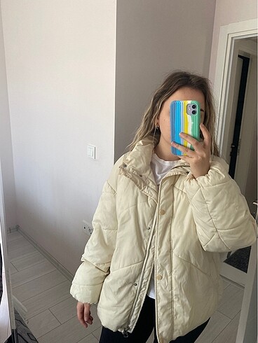 Bershka mont