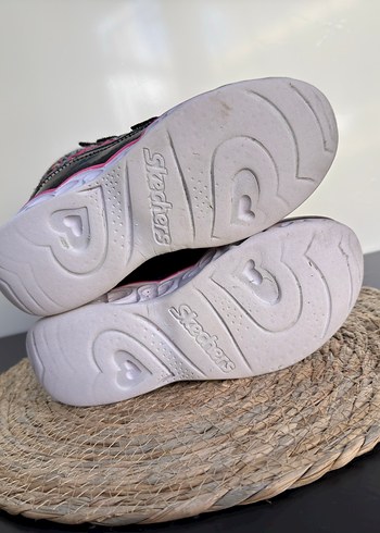 33 Beden çeşitli Renk Orijinal SKECHERS 33 numara