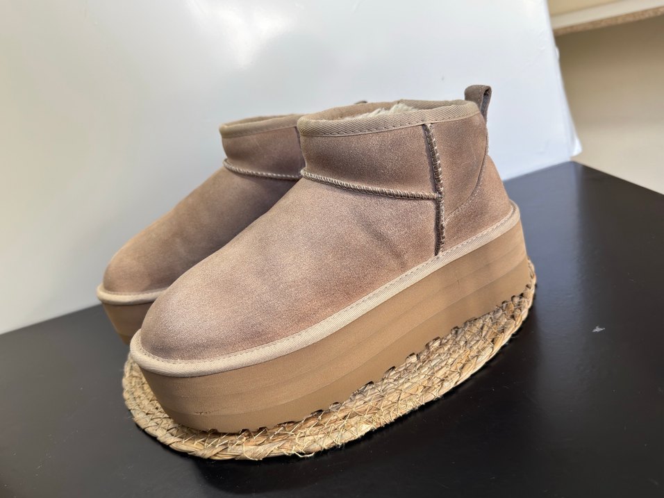 Orijinal UGG 39 numara - Görsel 4