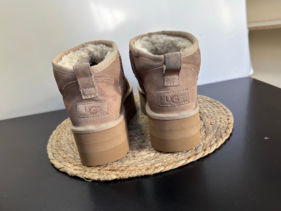 Orijinal UGG 39 numara - Görsel 3