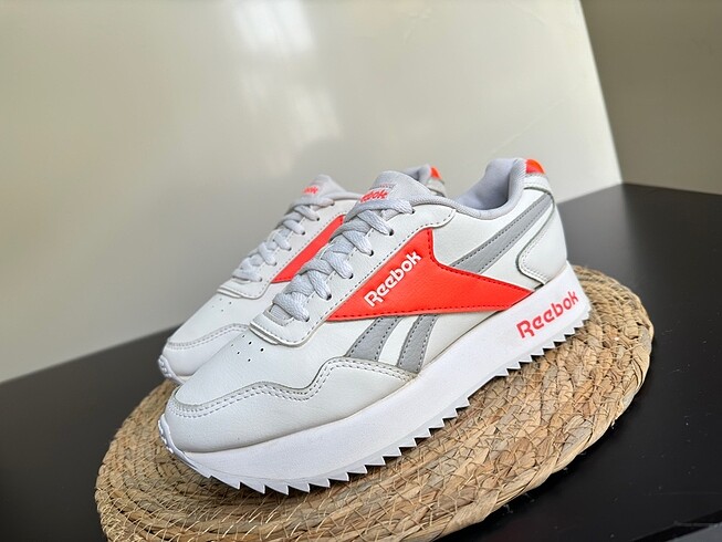 Orginal REEBOK 37 numara
