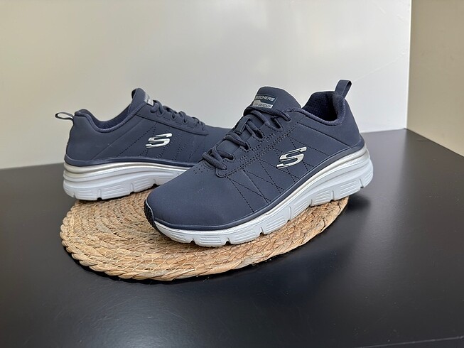 37 Beden Orginal SKECHERS 37 numara