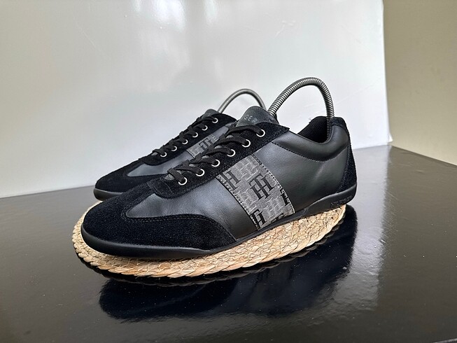 Orijinal TOMMY HİLFİGER 44 numara
