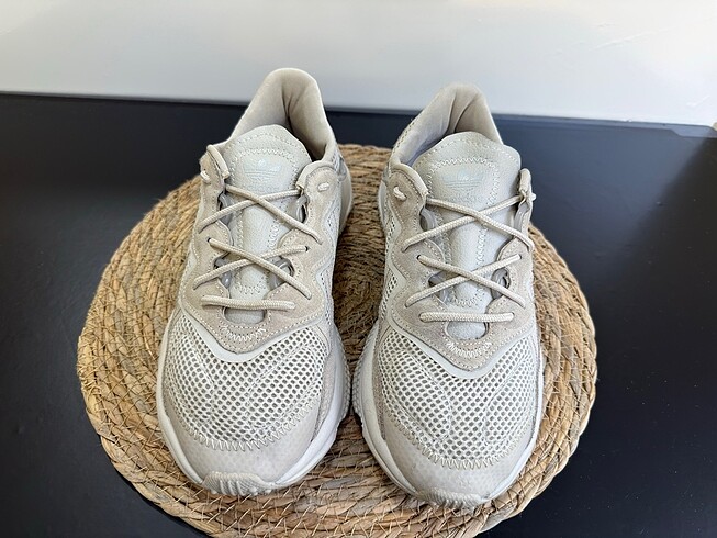 Adidas Orijinal ADİDAS OZWEGO 40 numara
