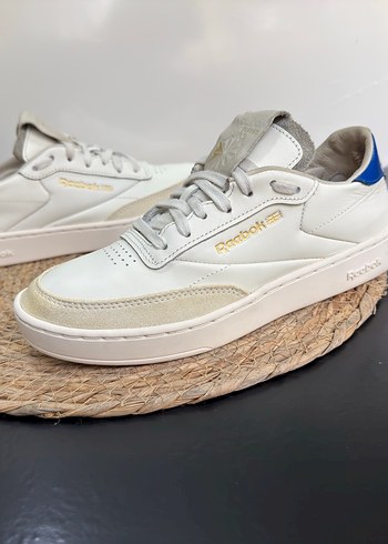 37 Beden beyaz Renk Orijinal REEBOK 37 numara