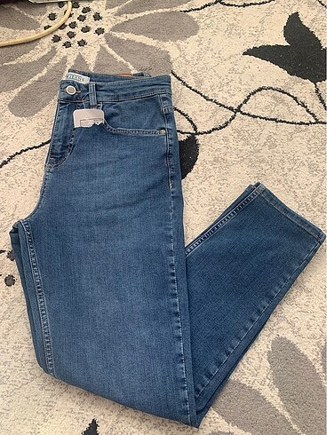 LCW Carrot Jeans