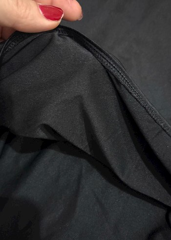 Siyah  v yaka elbise - Görsel 2