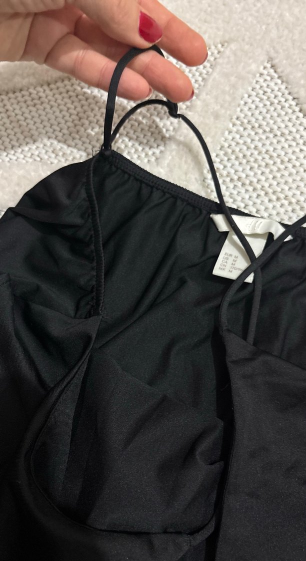 Siyah  v yaka elbise - Görsel 5