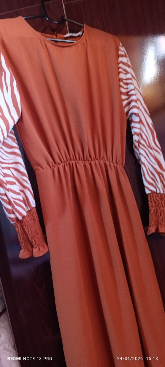 V Yaka Uzun Kollu Zebra Desenli Bohem Elbise - Görsel 2