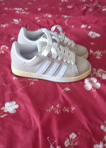 Gri Beyaz Bağcıklı Kadın Spor Ayakkabı - Görsel 2