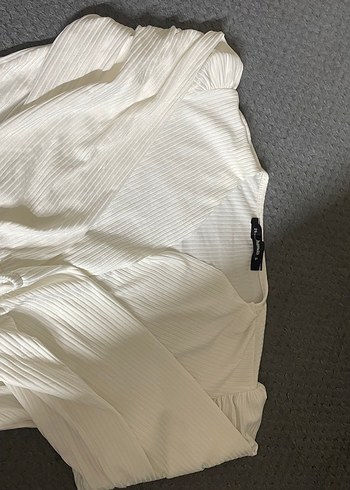 Beyaz, Pilili, V Yakalı Keten Bluz - Görsel 2