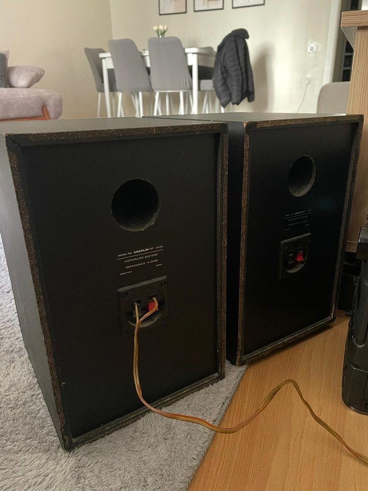 Siyah Müzik Sistemi Hoparlörleri - Görsel 2