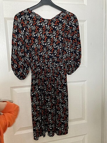 Butik ürünü elbise