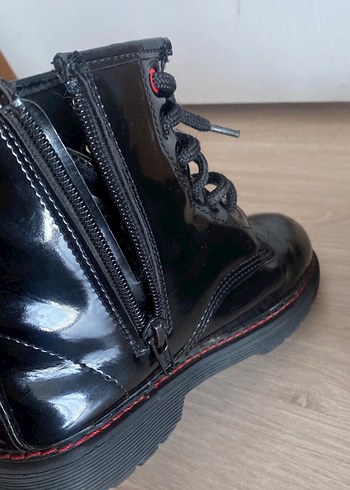 Kız Çocuk Siyah Minnie Figürlü Bot - Görsel 4