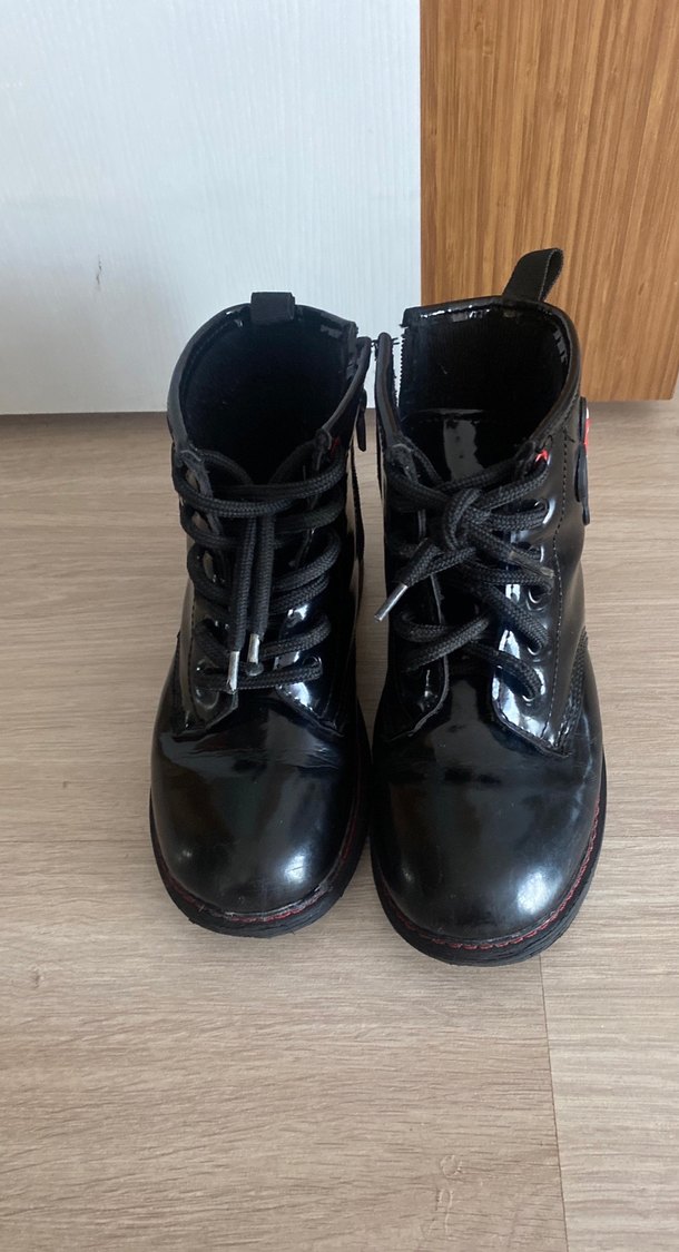 Kız Çocuk Siyah Minnie Figürlü Bot - Görsel 2