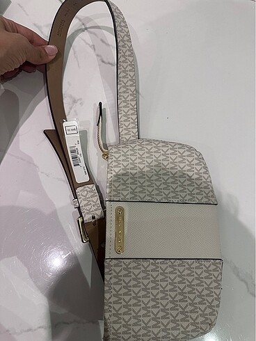 Micheal Kors kemer çanta