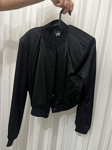 Zara Zara saten bomber ceket