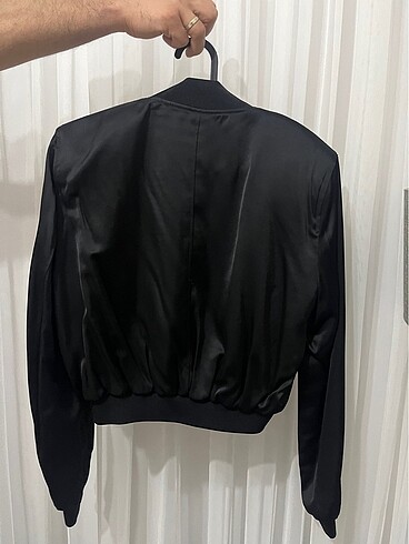 xs Beden Zara saten bomber ceket