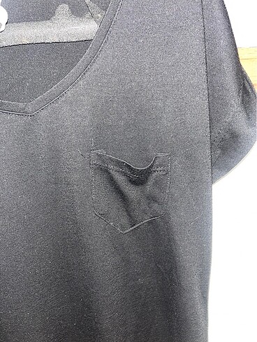 s Beden Kadın siyah cepli tshirt