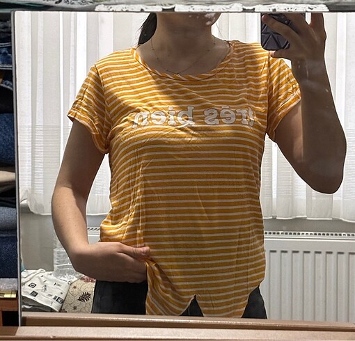 Kadın turuncu çizgili bağlamalı tshirt