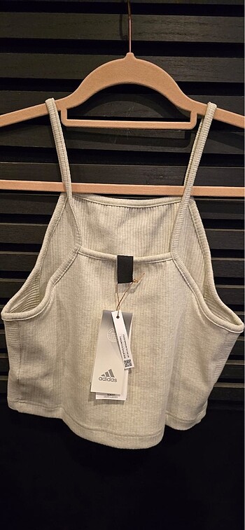 m Beden yeşil Renk Adidas Crop Top