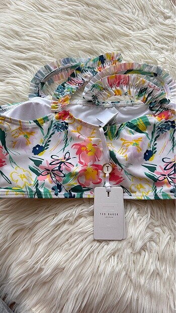 s Beden Ted Baker London Bikini Üstü