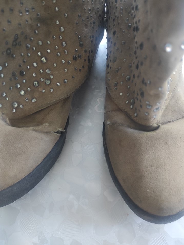 Bej Süet Kadın Dolgu Topuklu Bot - Görsel 2